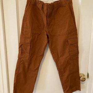 Eddie Bauer collab w/ The Great Cargo Crop Pants
